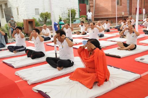 Countdown to Intl Yoga Day, held by the DoCA at Krishi Bhavan premises on 10-6-2022
