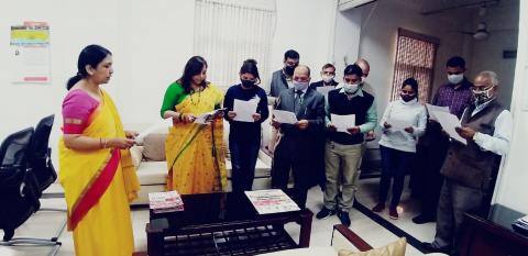 Swachhta Pledge being administered by Additional Secretary (CA) on 16.02.2021